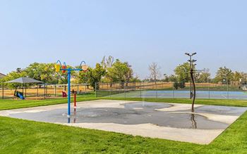 Splash pad
